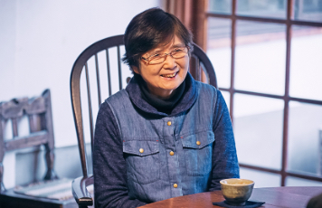 石上梨影子